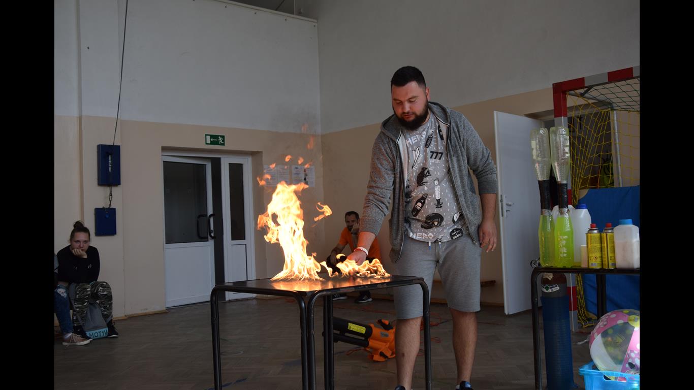SPEKTAKL ,,EPIDEMIA, CZARY MARY I ALCHEMIA”.